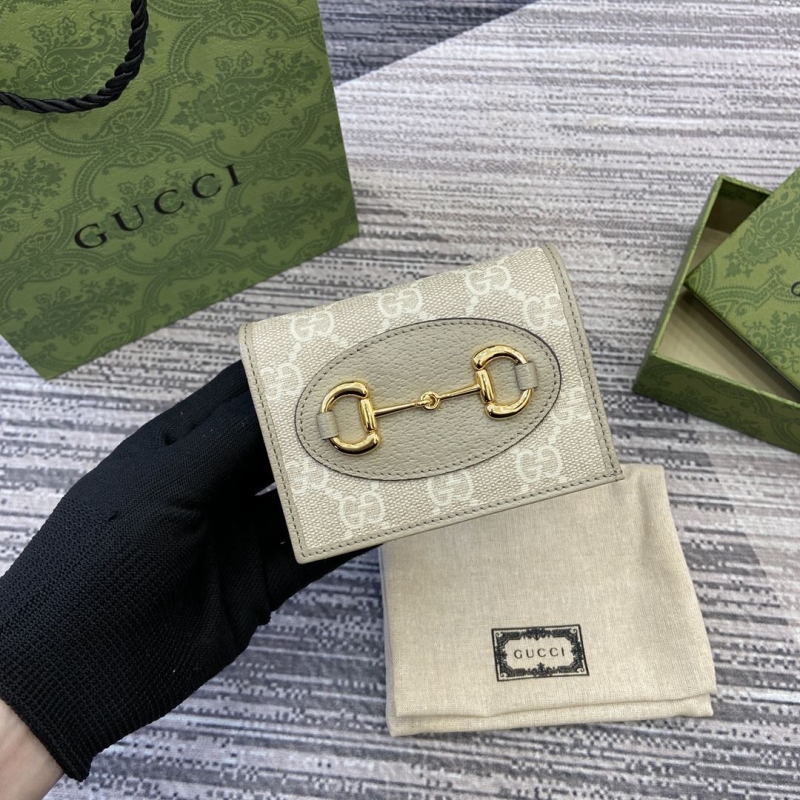 G*u*i wallets & purse
